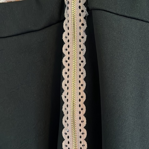 Classy girls dress - Picture 5 of 8